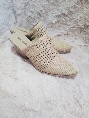 Seven Dials, Quinton Block Heel Woven Pointed-Toe Mules. Size 7.5